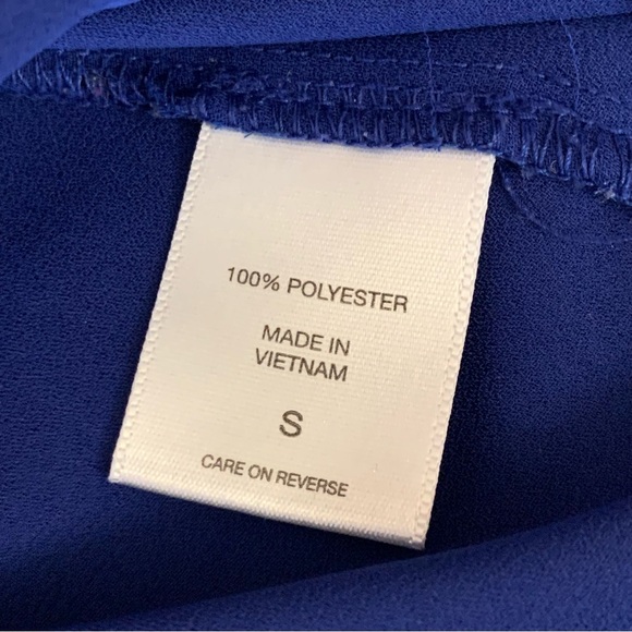 New York & Co Royal Blue V-neckline Button-Down Shirt - Picture 5 of 8